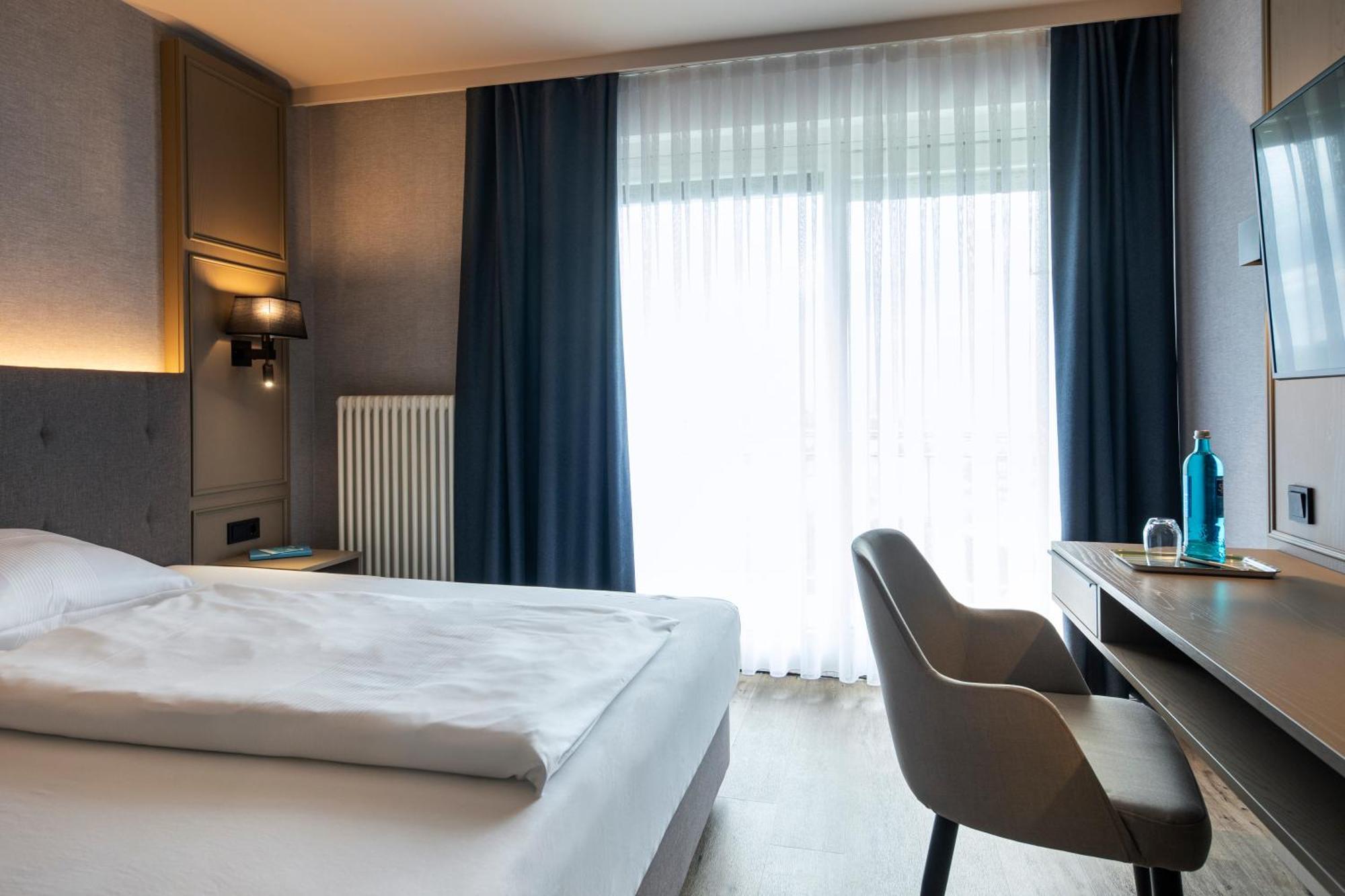 Roomingtons Karoli Waldkirchen Exterior photo